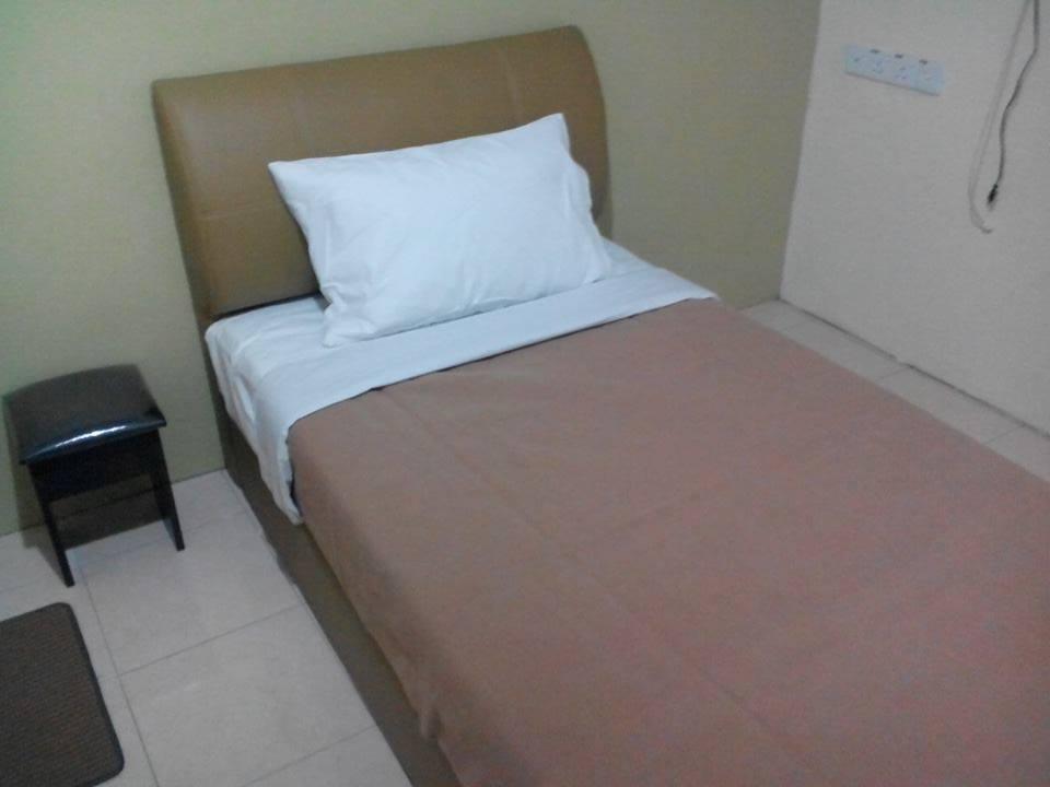 Rst Hotel Johor Bahru Exterior photo